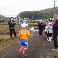 11/27  ふるさとを走る風になれ！ー続　持久走大会ー