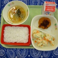 ３月１日(火)　今日の給食