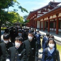 ５月12日(金)　薬師寺に到着