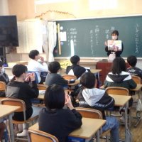 １１月８日（水）５年１組、６年１組読み聞かせ（ＰＴＡ教養委員）