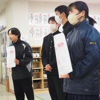 令和６年度能登半島地震で被災された方たちに向けて、募金活動を始めました。