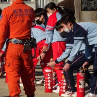 避難訓練（地震から火災発生を想定して）