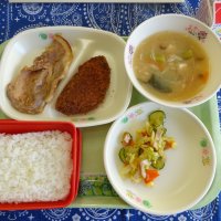 ２月１３日(火)　３年生　お楽しみ給食